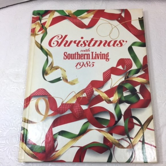 Vintage Christmas Books: Southern Living 1985 Better Homes & Gardens 1995 - Picture 9 of 16